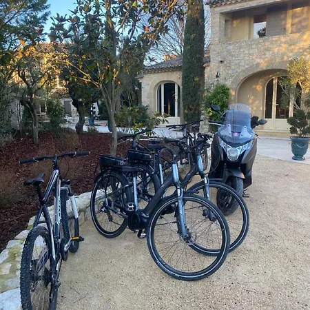 Bed & Breakfast Des Aires - D'hotes - -uzes - Pont Du Gard 4*