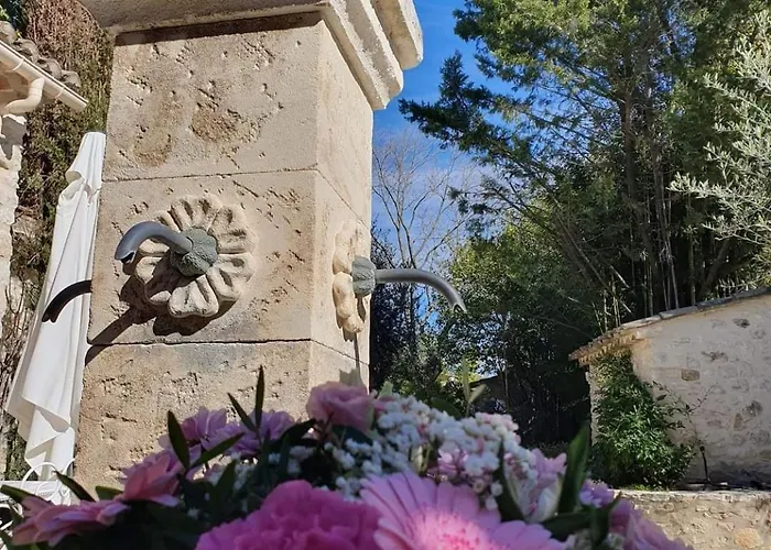 Bed & Breakfast Des Aires - D'hôtes - -uzès - Pont Du Gard 4*