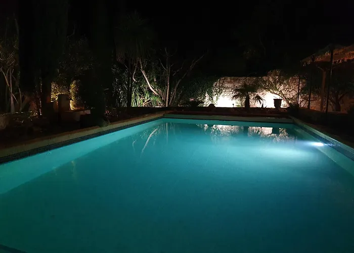 Bed & Breakfast Des Aires - D'hôtes - -uzès - Pont Du Gard 4*