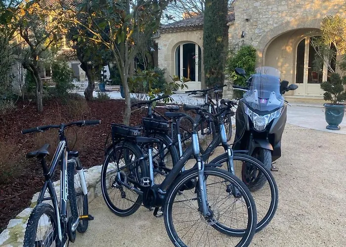 Bed & Breakfast Des Aires - D'hôtes - -uzès - Pont Du Gard 4*